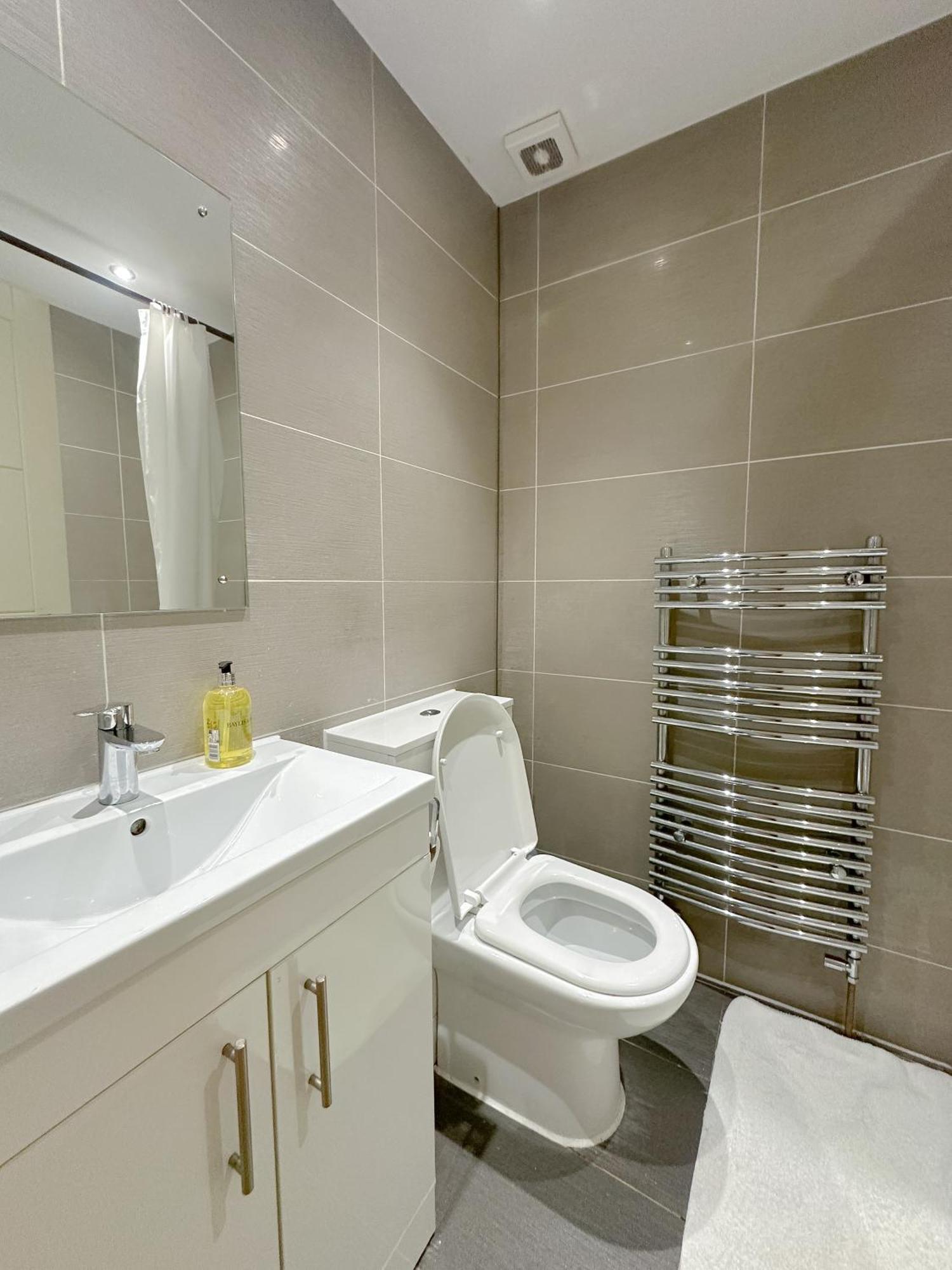 Evergreen Apartments, Flat 3, Appartamento Londra