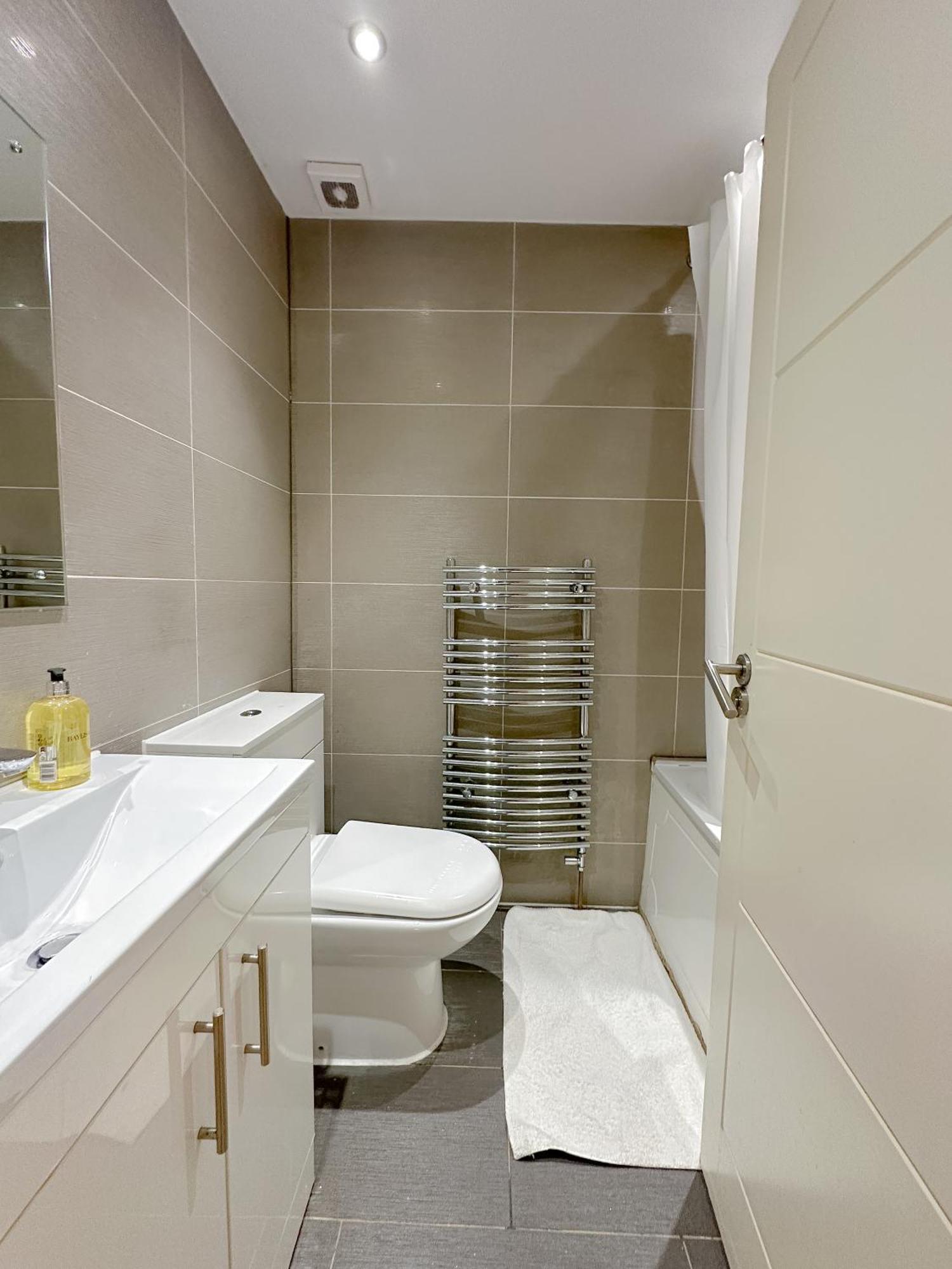 Evergreen Apartments, Flat 3, Appartamento Londra